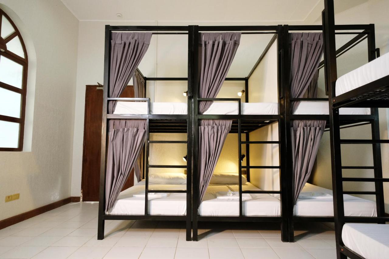 Hostel Mad Monkey Dumaguete Dumaguete City Zewnętrze zdjęcie