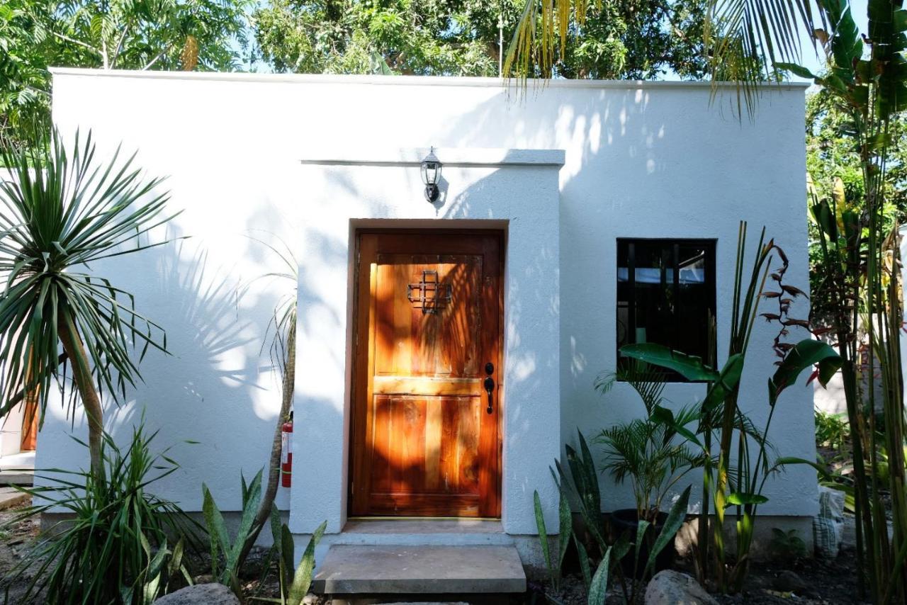 Hostel Mad Monkey Dumaguete Dumaguete City Zewnętrze zdjęcie