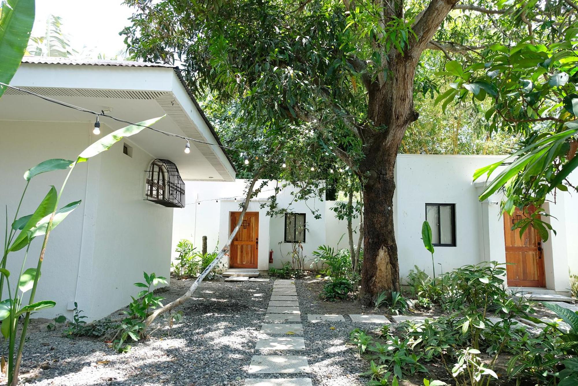 Hostel Mad Monkey Dumaguete Dumaguete City Zewnętrze zdjęcie