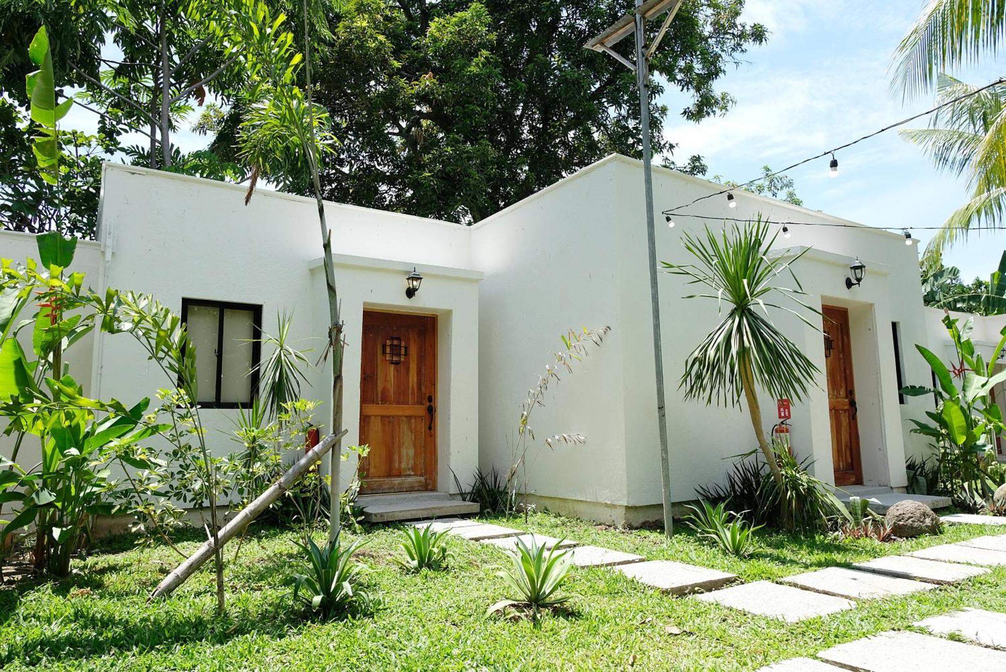 Hostel Mad Monkey Dumaguete Dumaguete City Zewnętrze zdjęcie